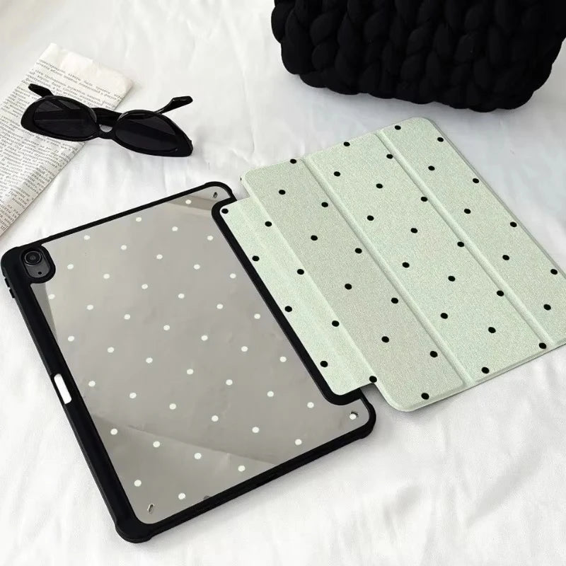 Polka Dots case  for IPad